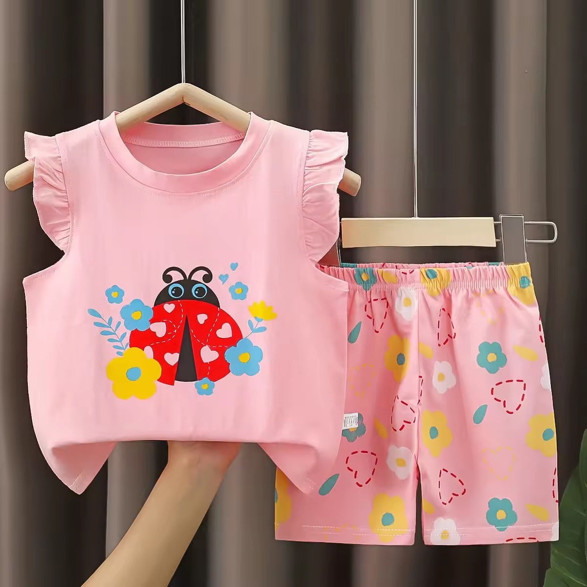 Girls T-Shirt & Pant Set